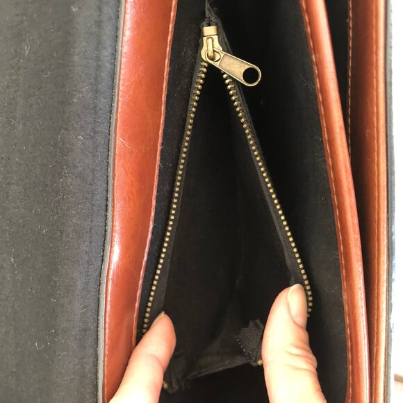 Urban Outfitters | Kimchi Blue | Brown Messenger Bag - Picture 8 of 15